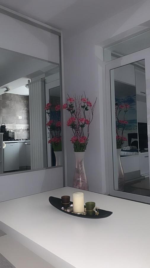 Apartmán Marisole Constanţa Exteriér fotografie